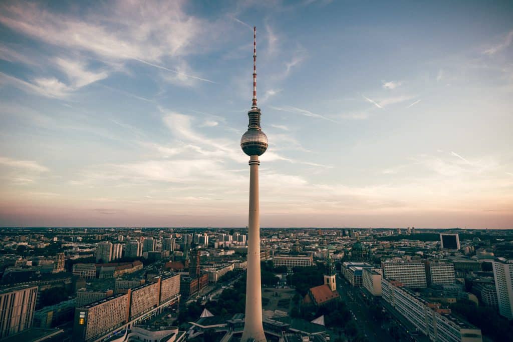 Liste von 3 Hotelinvestoren in Berlin